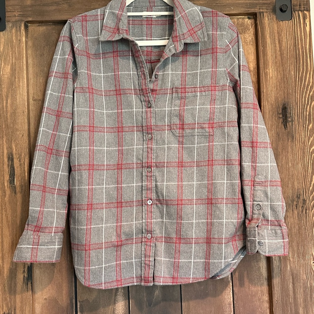Faherty Gray and Red Button Down Shirt Classic Plaid